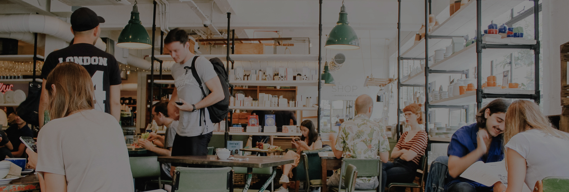 カフェ店内の様子